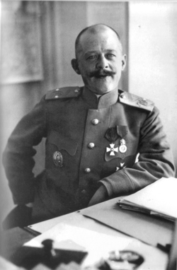 Генерал Марушевский,...