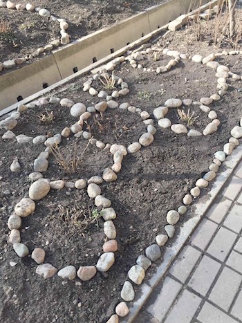 Обложка произведения Среди своих