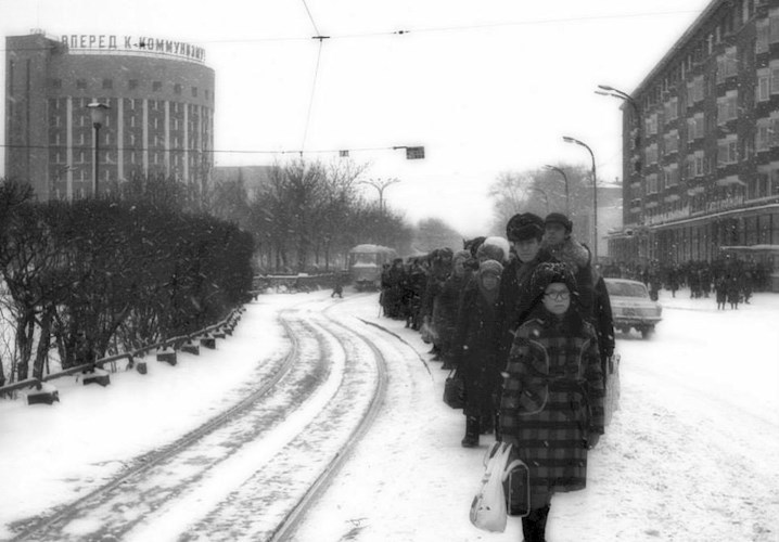 Обложка произведения Раньше всё было не так