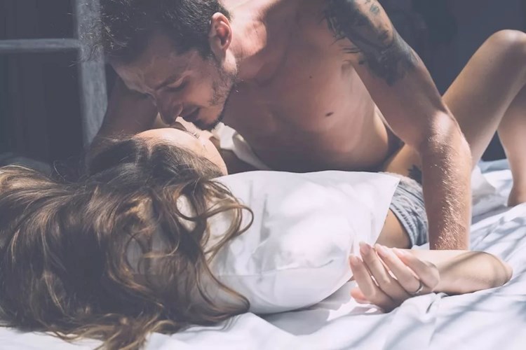 Обложка произведения Мои учитель по любви 18+