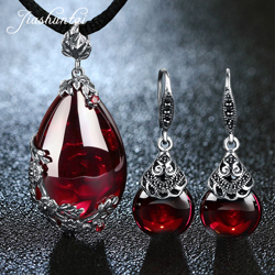 Серёжки из 6 главы.