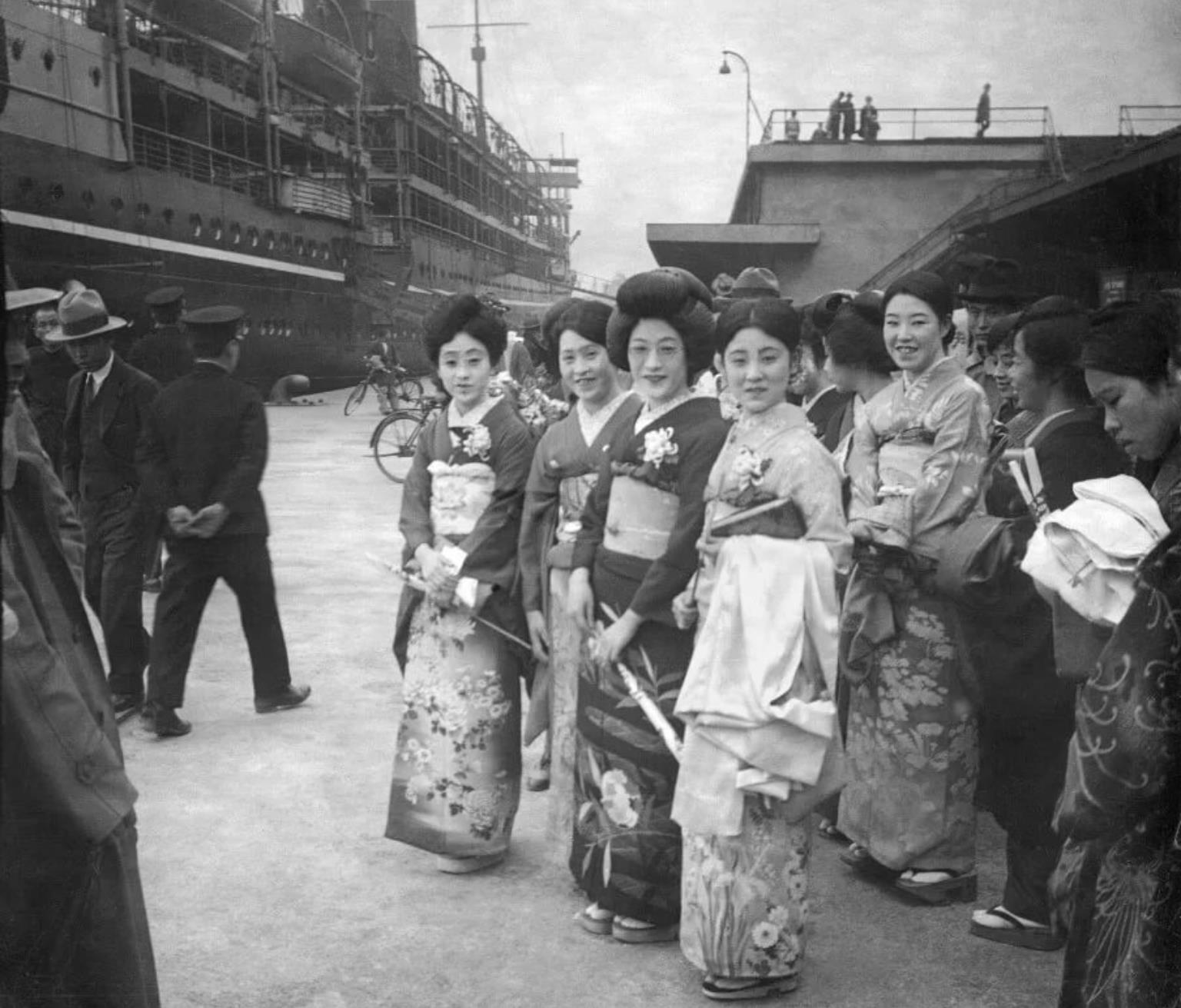 Япония после великой. Шанхай 1930-е годы. Шанхай 30е китайцы. Шанхай 1930 годы. Китай 1930-е.