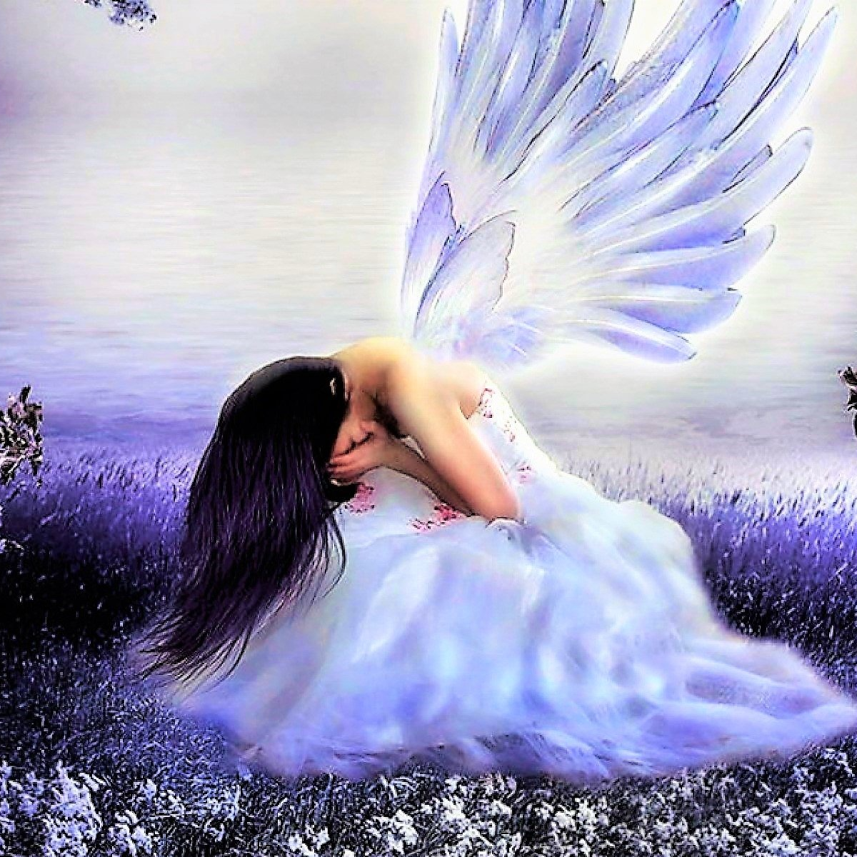 Раненая душа песня. Ангел. И плачут ангелы. Ангел с красивыми крыльями. Грустный ангел.