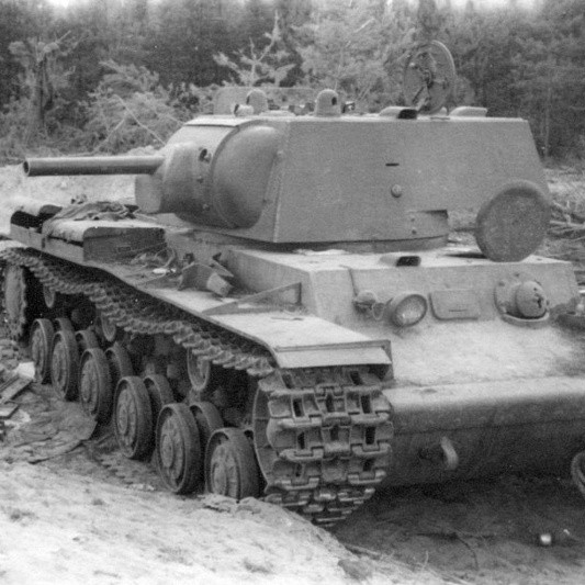 KV-1 101st tank division on the road Tank, Russia tank, Soviet tank