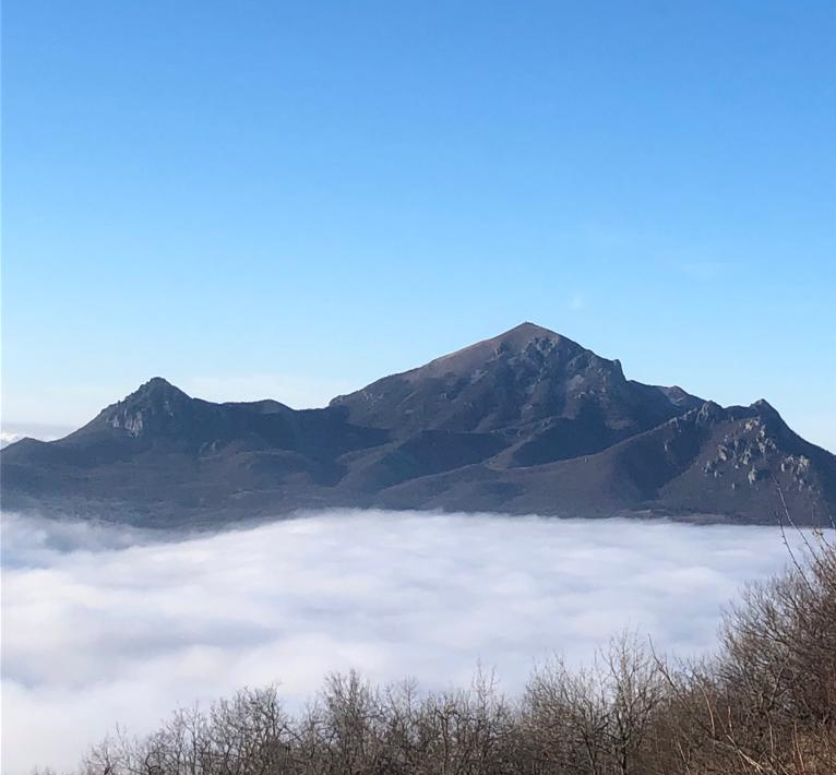 Пятигорск. Вид на Бештау с горы Машук.