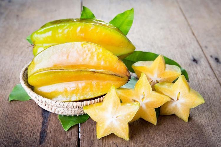 INGRID PEGUERO: Beneficios de la carambola o fruta de estrella Te para bajar de 