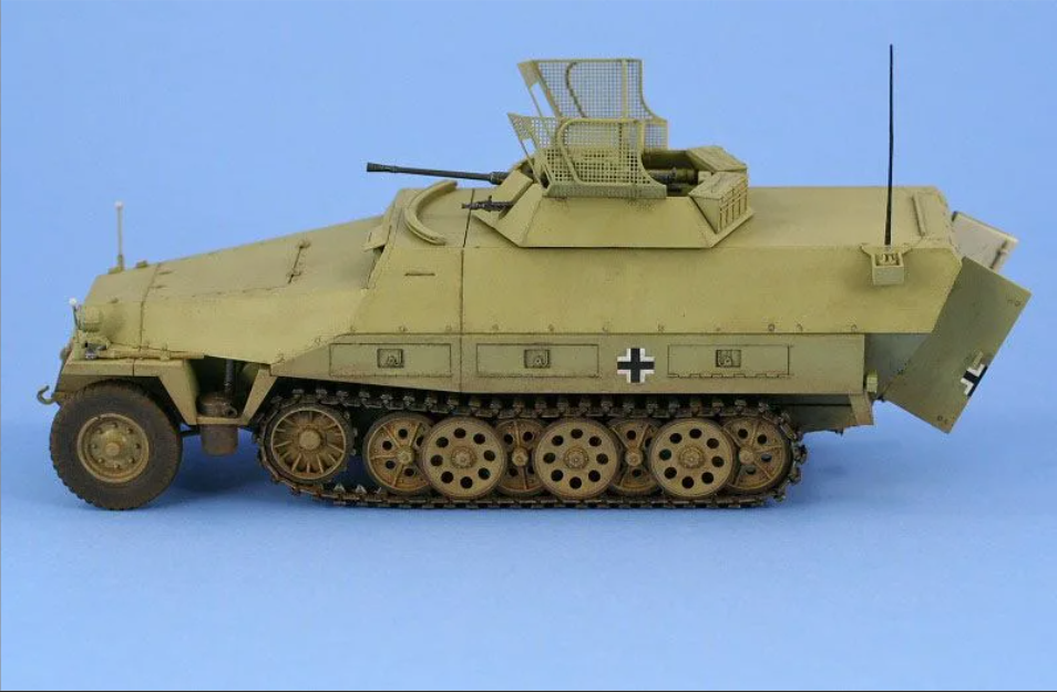 SD.KFZ. 251/23. SD.KFZ. 251. SD KFZ 251 С зениткой. БТР Hanomag SD KFZ 251.