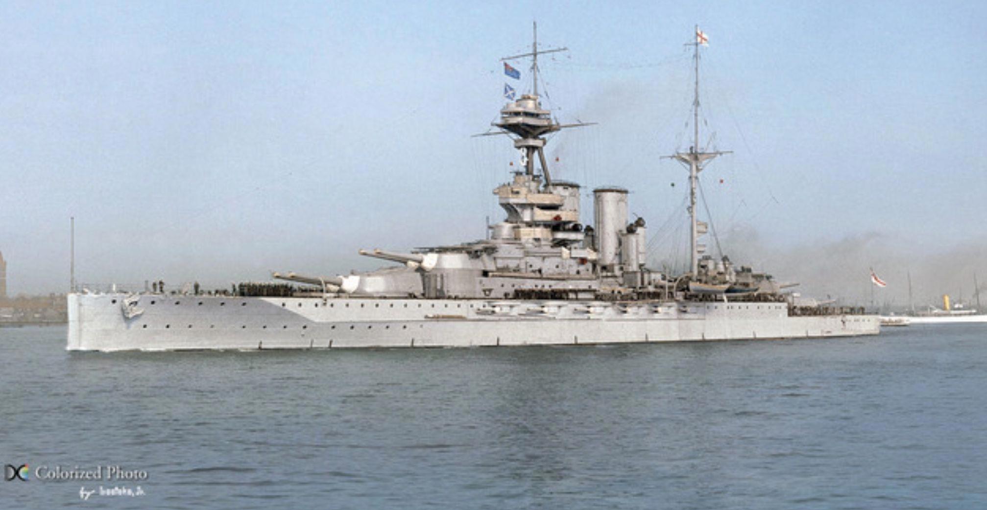 Линкор элизабет. HMS Queen Elizabeth линкор. HMS Queen Elizabeth 1913. Линейный корабль куин Элизабет. Queen Elizabeth корабль линкор.