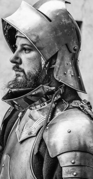 knight-luca-di-giovine