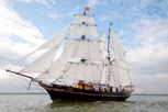 Обложка произведения Один в море