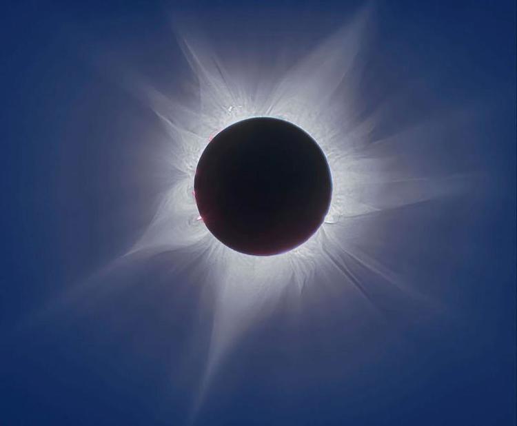 Покажи фото солнечного затмения Solar Eclipse / Солнечное Затмение. Два слова буквально / Xpath