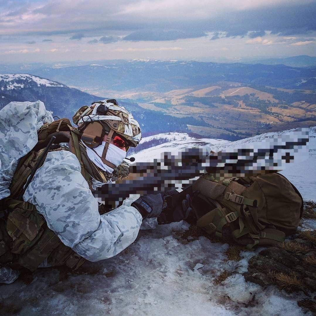 Снайпер в горах