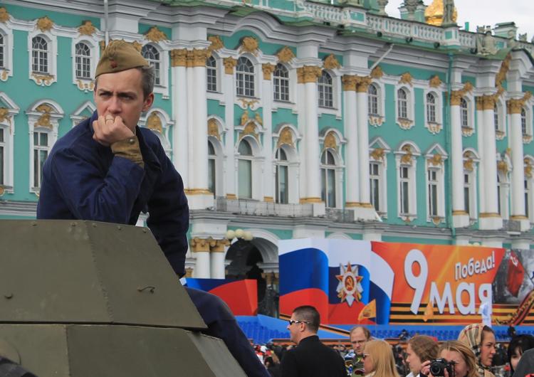 Канал победа на сегодня в спб. План парада победы. Концерт на дворцовой площади 9 мая. Канал победа на сегодня в спб. Спб угпс мчс.