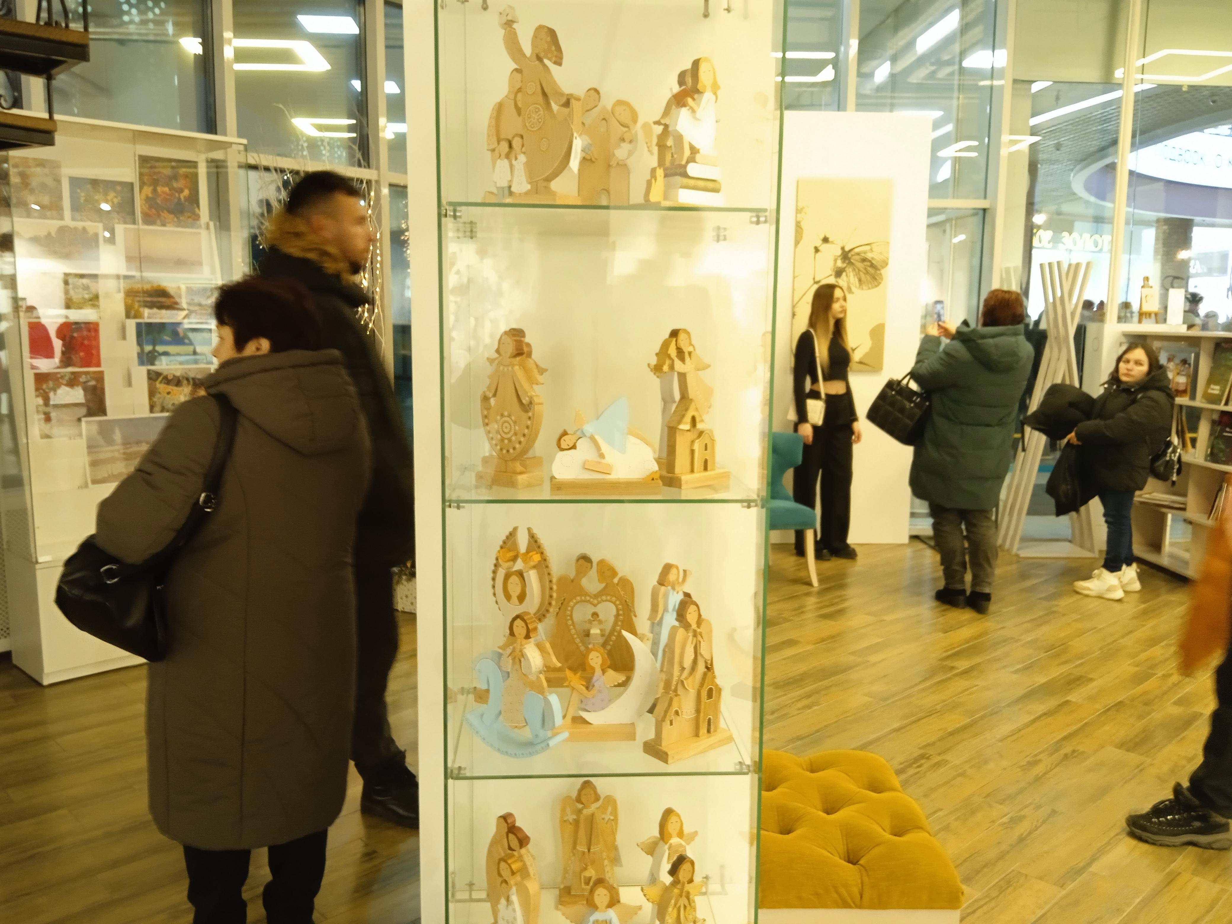 Выставка «Любовь действует!» - Виктор Агеев-Полторжицкий