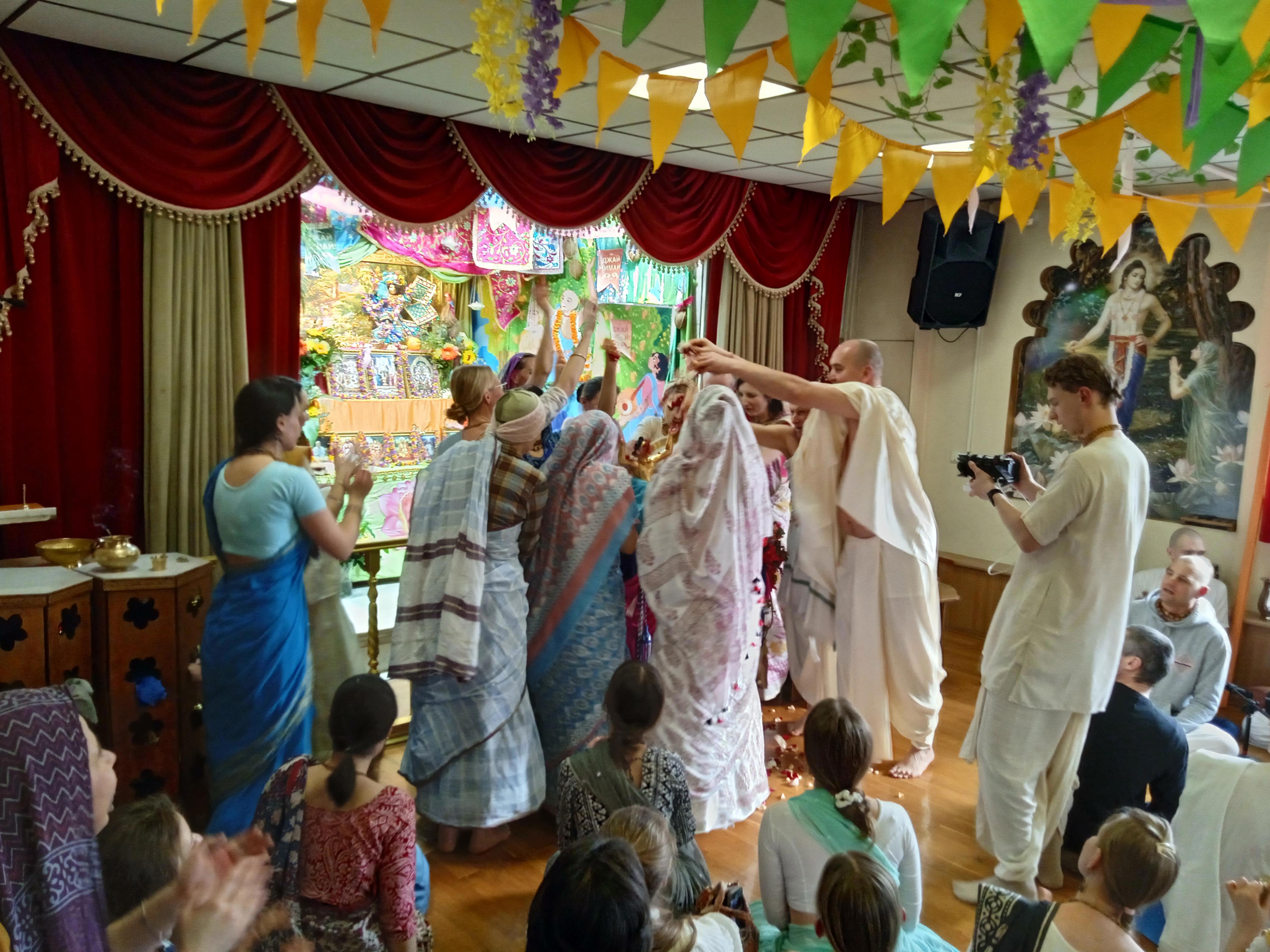 Международное общество Сознания Кришны - Виктор Агеев-Полторжицкий