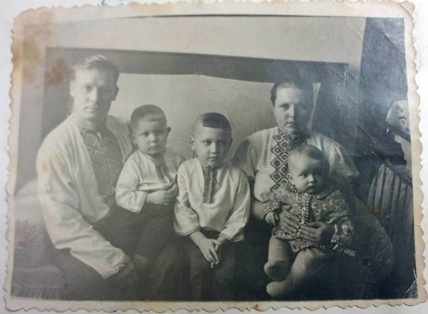 Обложка произведения Мама Галя