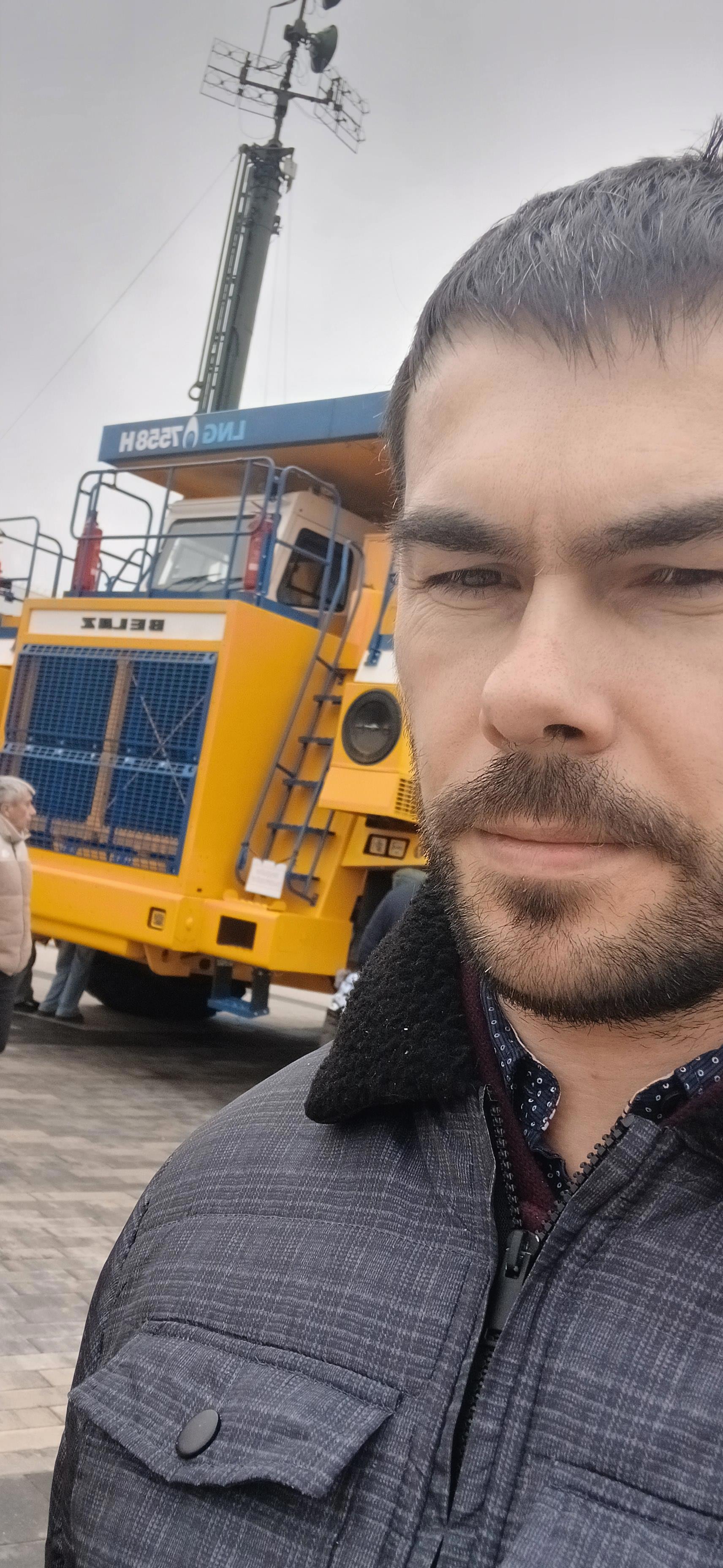 Что, по вашему мнению, мы можем сделать, чтобы изменить этот дисбаланс и направить наш коллективный гений на создание, а не на разрушение?