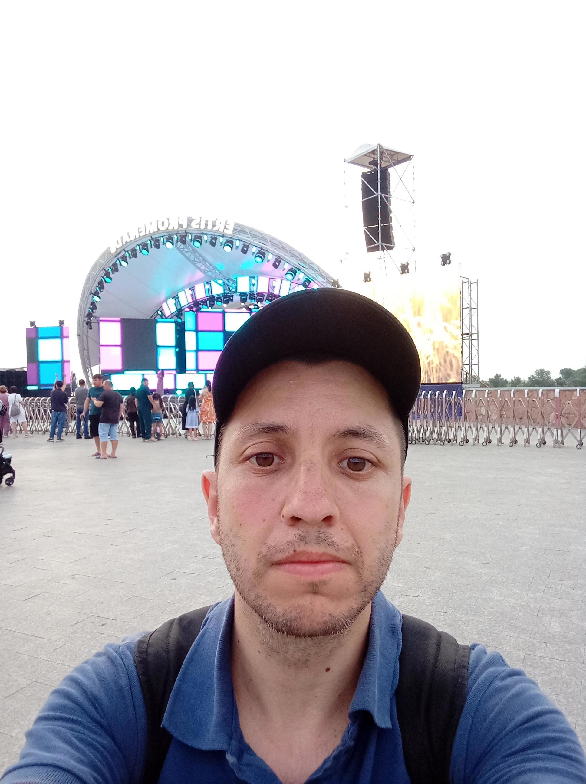 Путешествие автостопом: Есиль — Павлодар. Миссия мира, единства и культурного наследия - Виктор Агеев-Полторжицкий