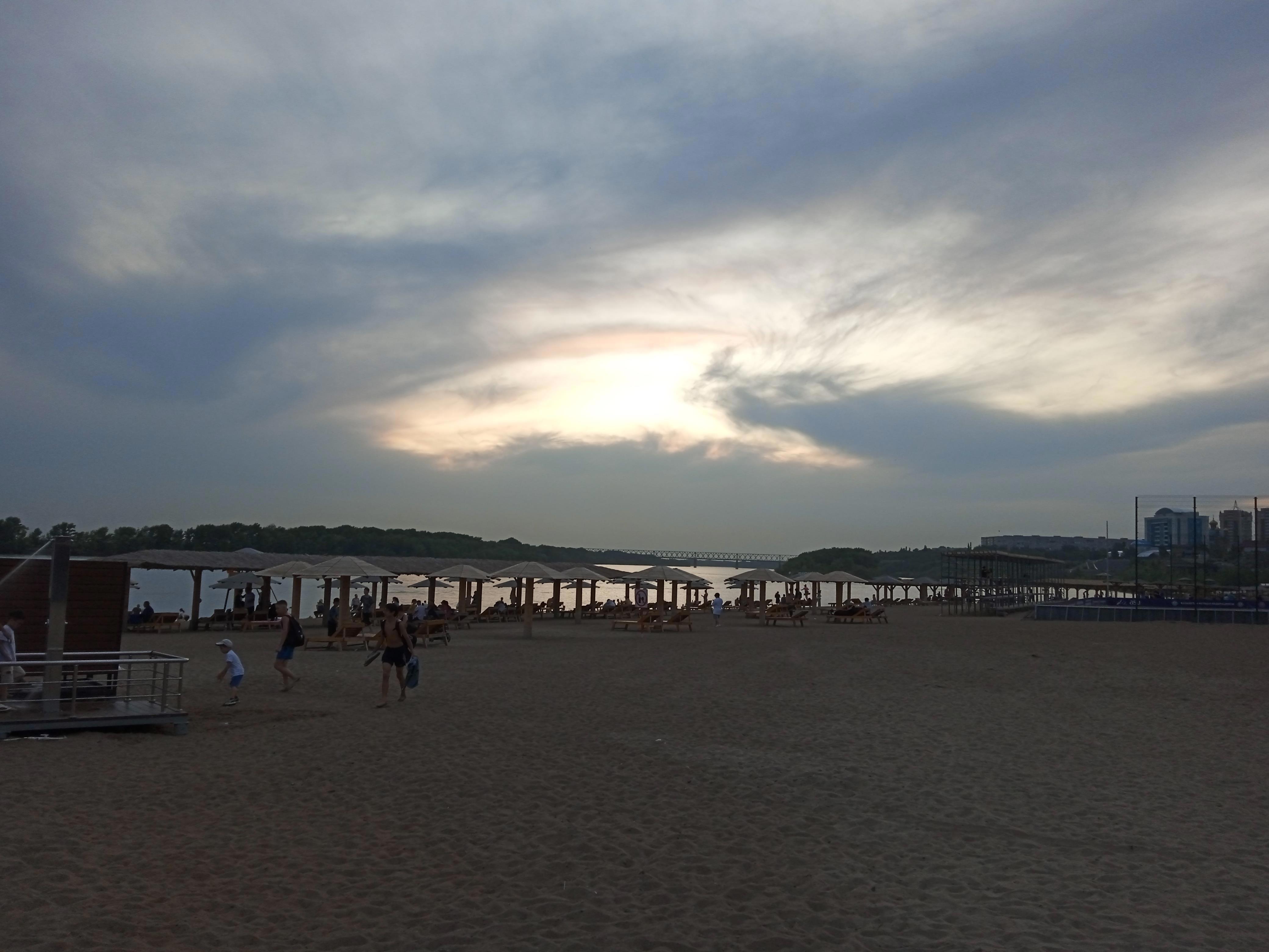 Вечерняя набережная Павлодара — место встреч и музыки! - Виктор Агеев-Полторжицкий