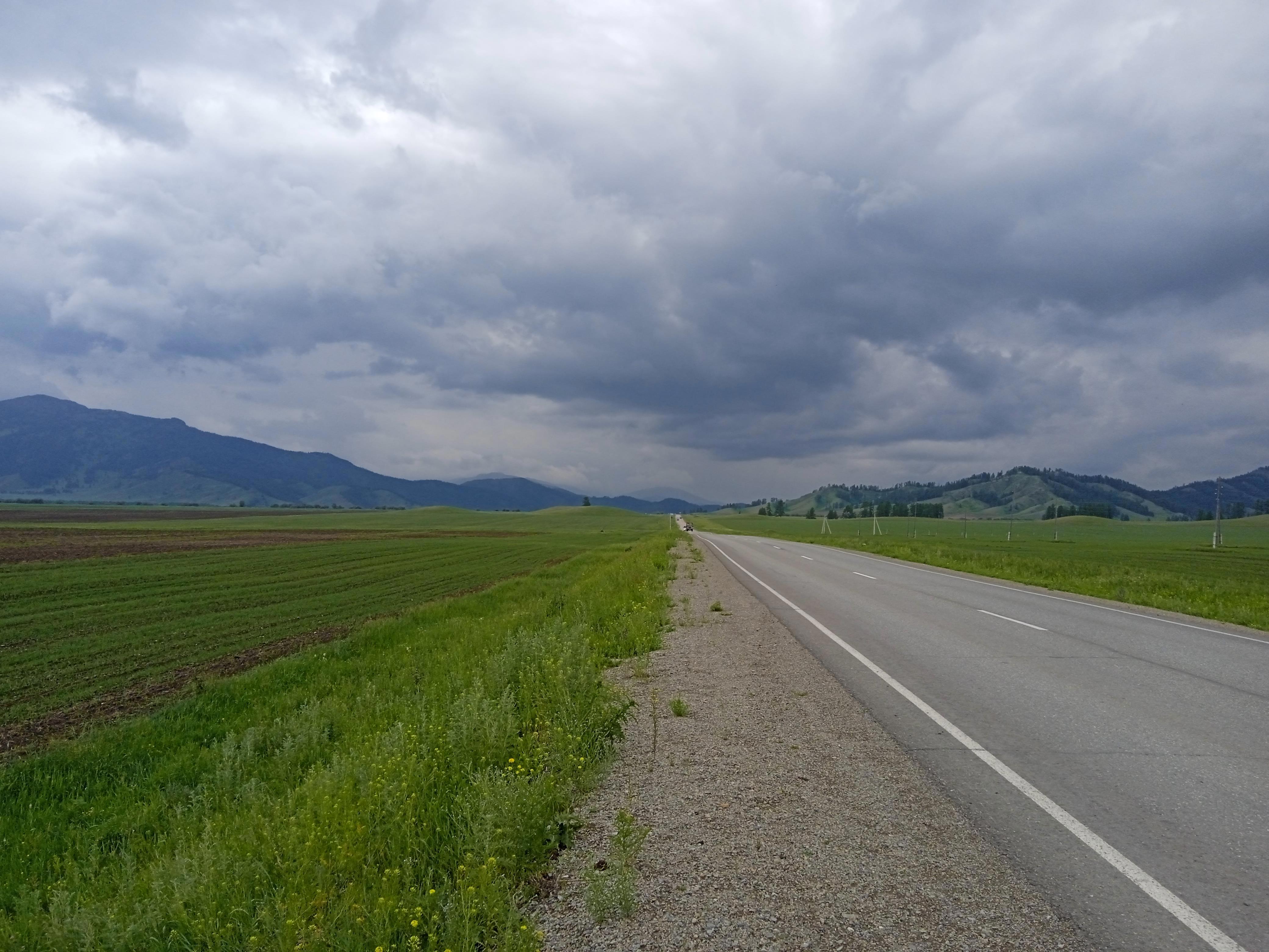 Бескрайние просторы алтайских степей, величественные горы, прозрачные реки и тихие закаты - Виктор Агеев-Полторжицкий