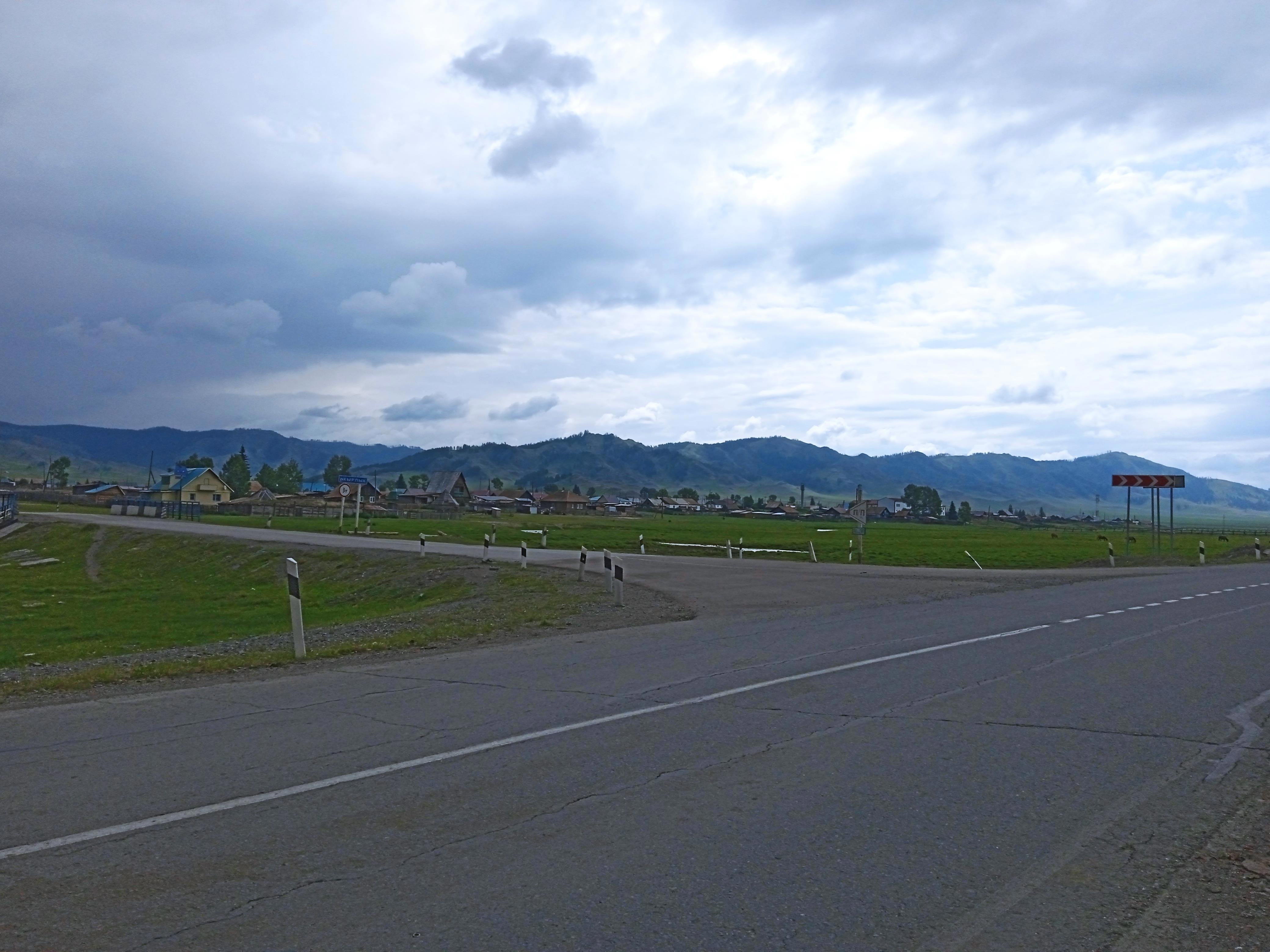 Бескрайние просторы алтайских степей, величественные горы, прозрачные реки и тихие закаты - Виктор Агеев-Полторжицкий