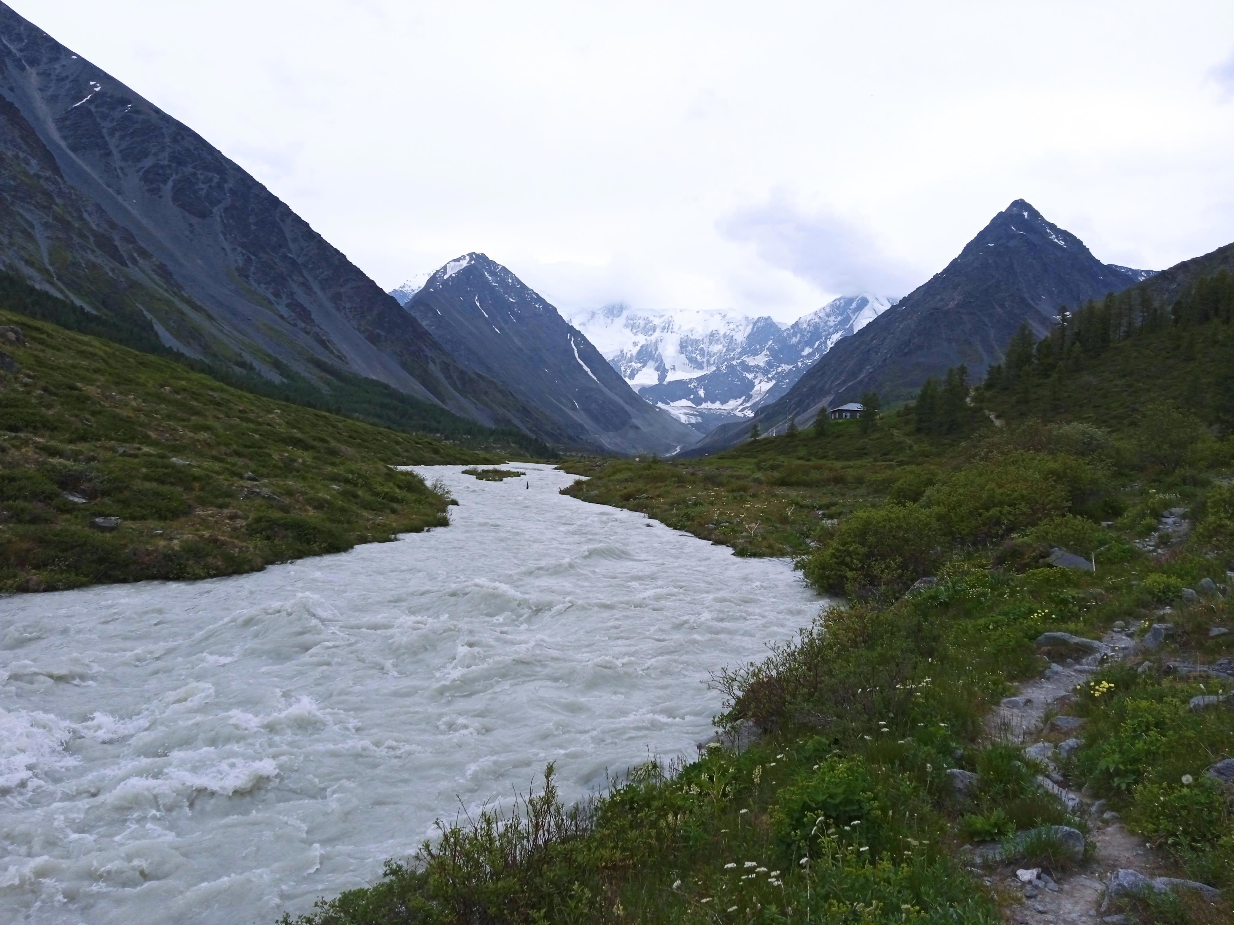 Аккемское озеро: прибытие к сердцу легенд и размышления о будущем - Виктор Агеев-Полторжицкий