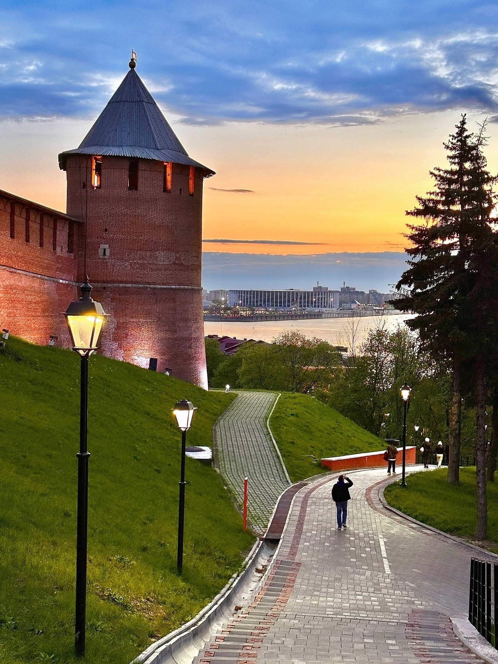 Обложка произведения С любовью к родному городу.