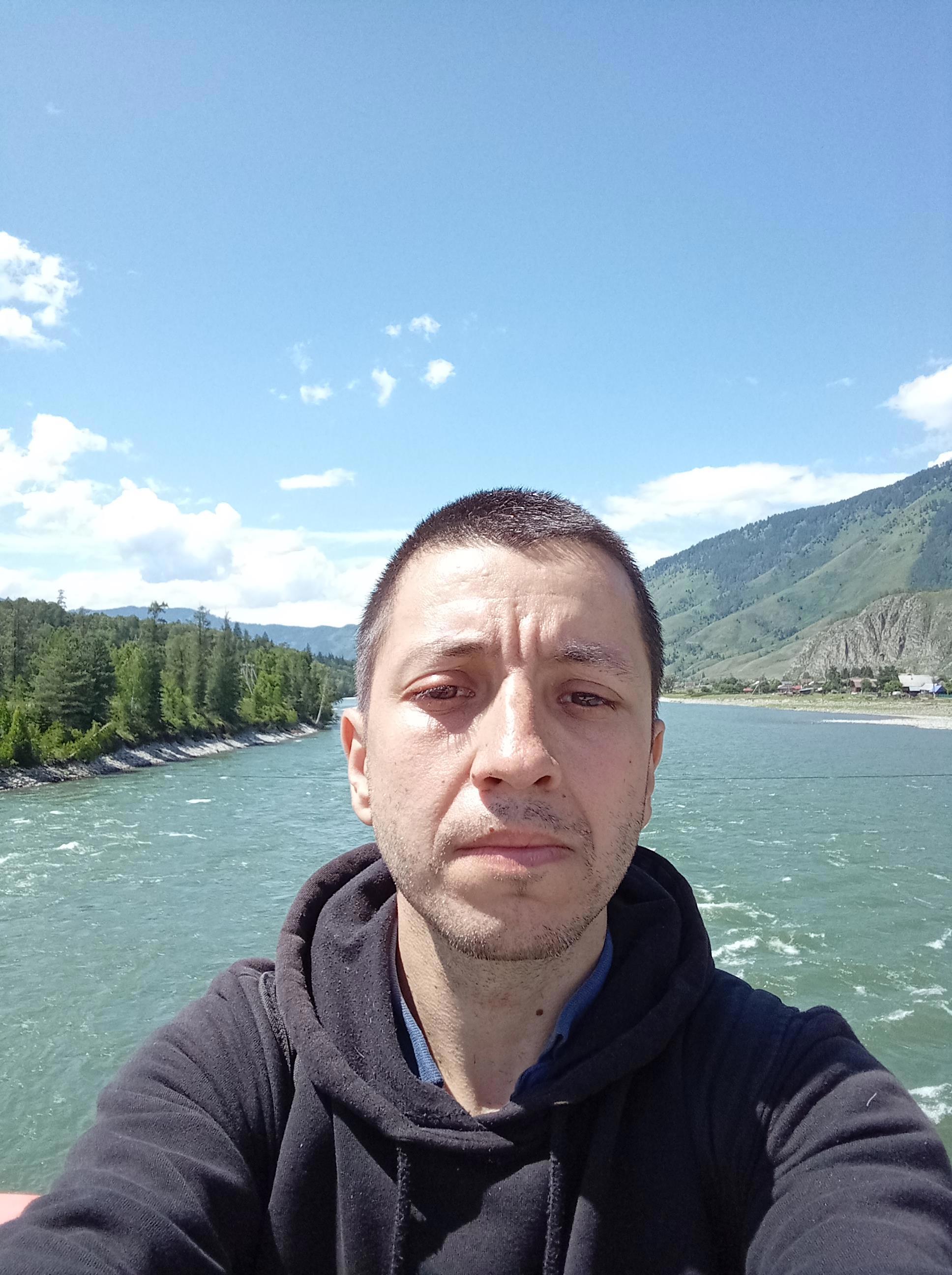 Возвращение в Тюнгур: Ласковая Катунь и путь героя домой - Виктор Агеев-Полторжицкий