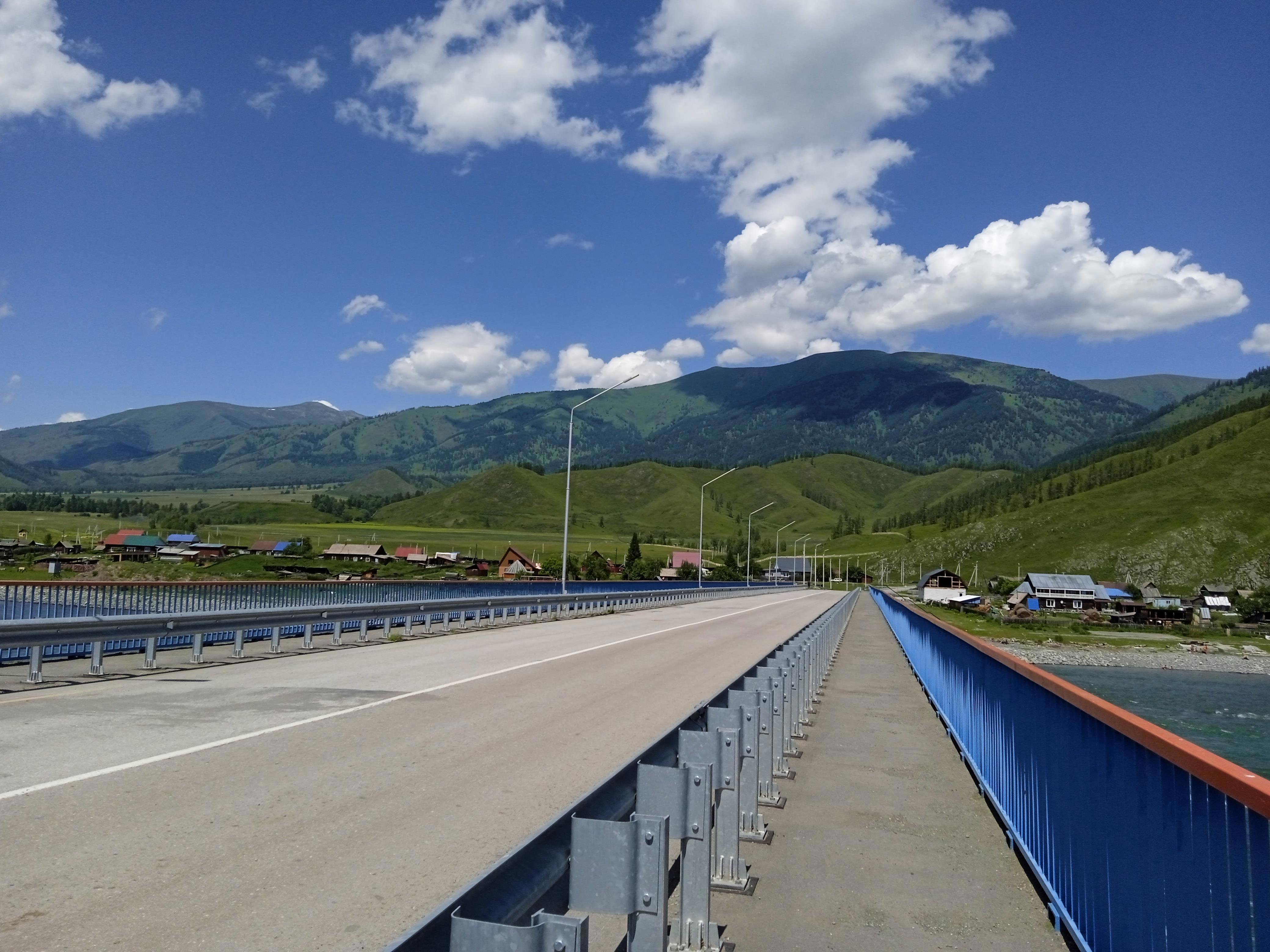 Возвращение в Тюнгур: Ласковая Катунь и путь героя домой - Виктор Агеев-ПолторжицкийВозвращение в Тюнгур: Ласковая Катунь и путь героя домой - Виктор Агеев-Полторжицкий