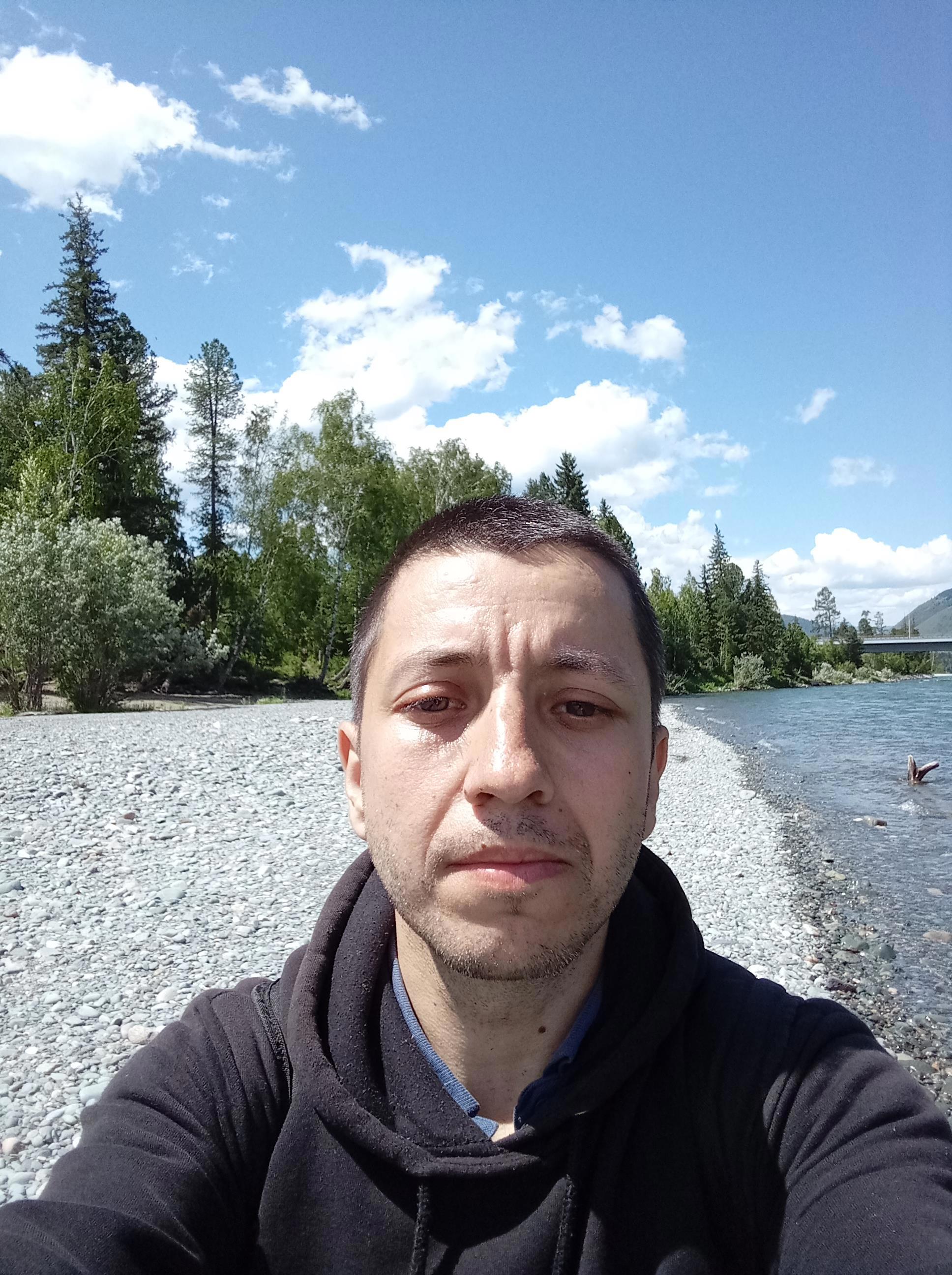 Возвращение в Тюнгур: Ласковая Катунь и путь героя домой - Виктор Агеев-Полторжицкий