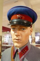 Обложка произведения Коверкотовые гимнастерки РККА и НКВД и другая форменная одежда образца 1938 года.