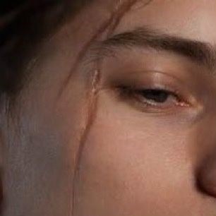 Обложка произведения Девушка со шрамом