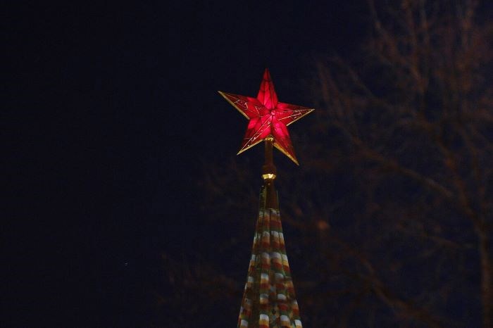 Обложка произведения Если звезды зажигают...