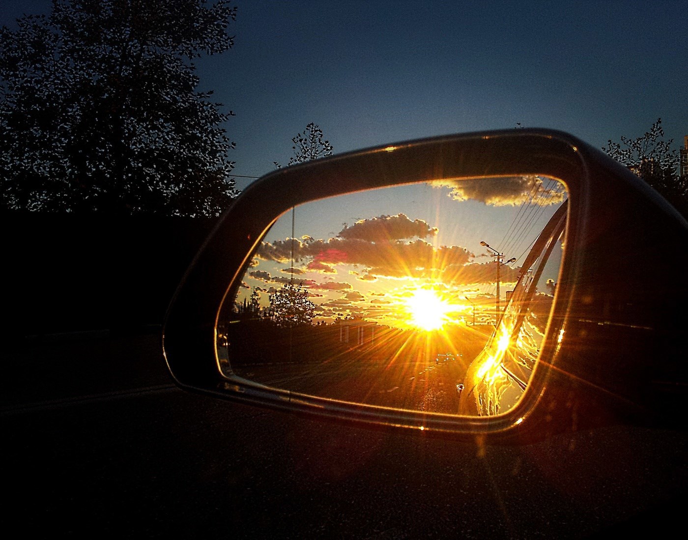 Обложка произведения Счастье на дороге