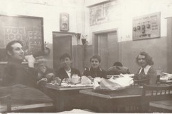 Интернат. Владимир...