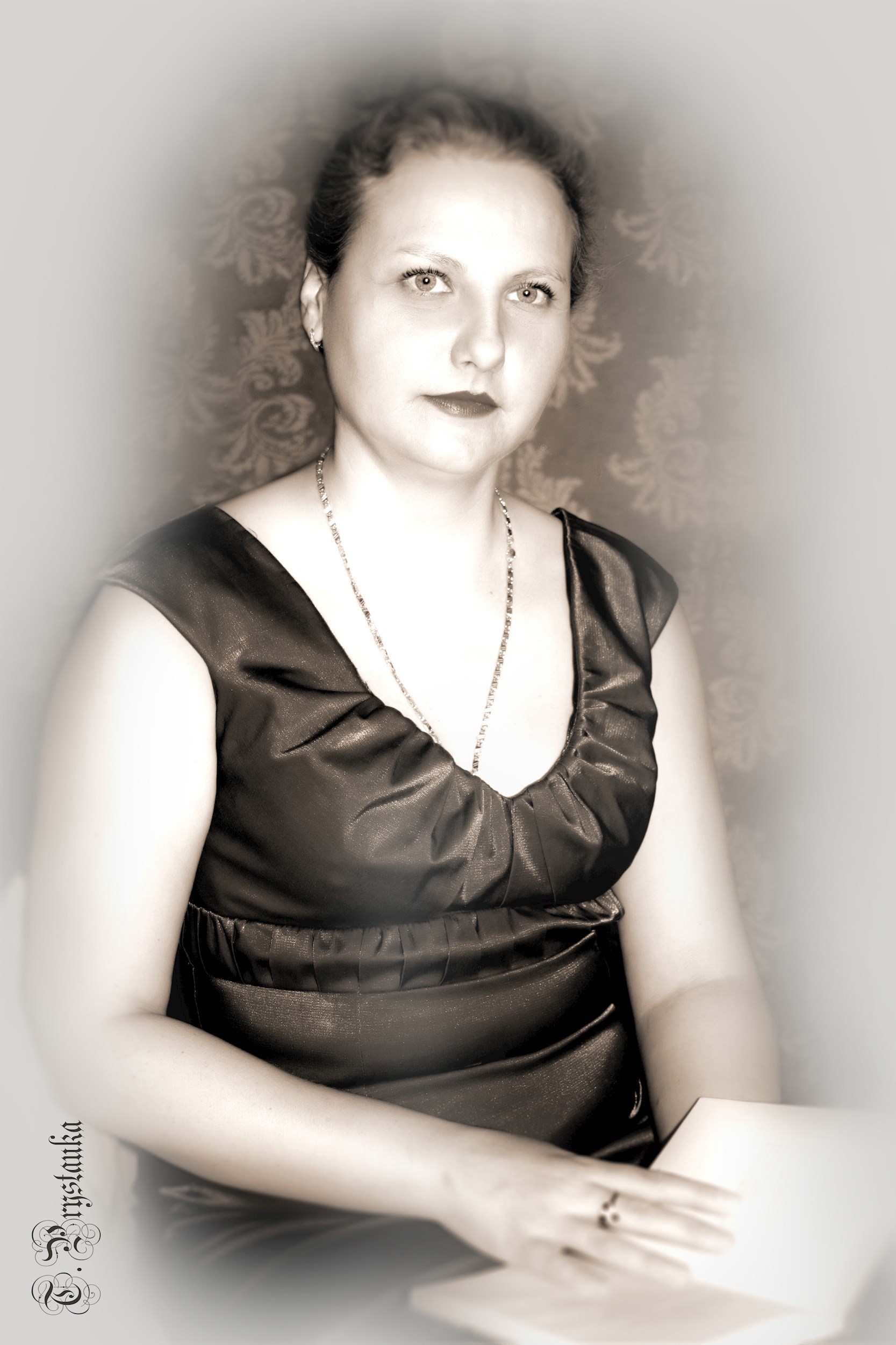 Обложка произведения Афинский вечер