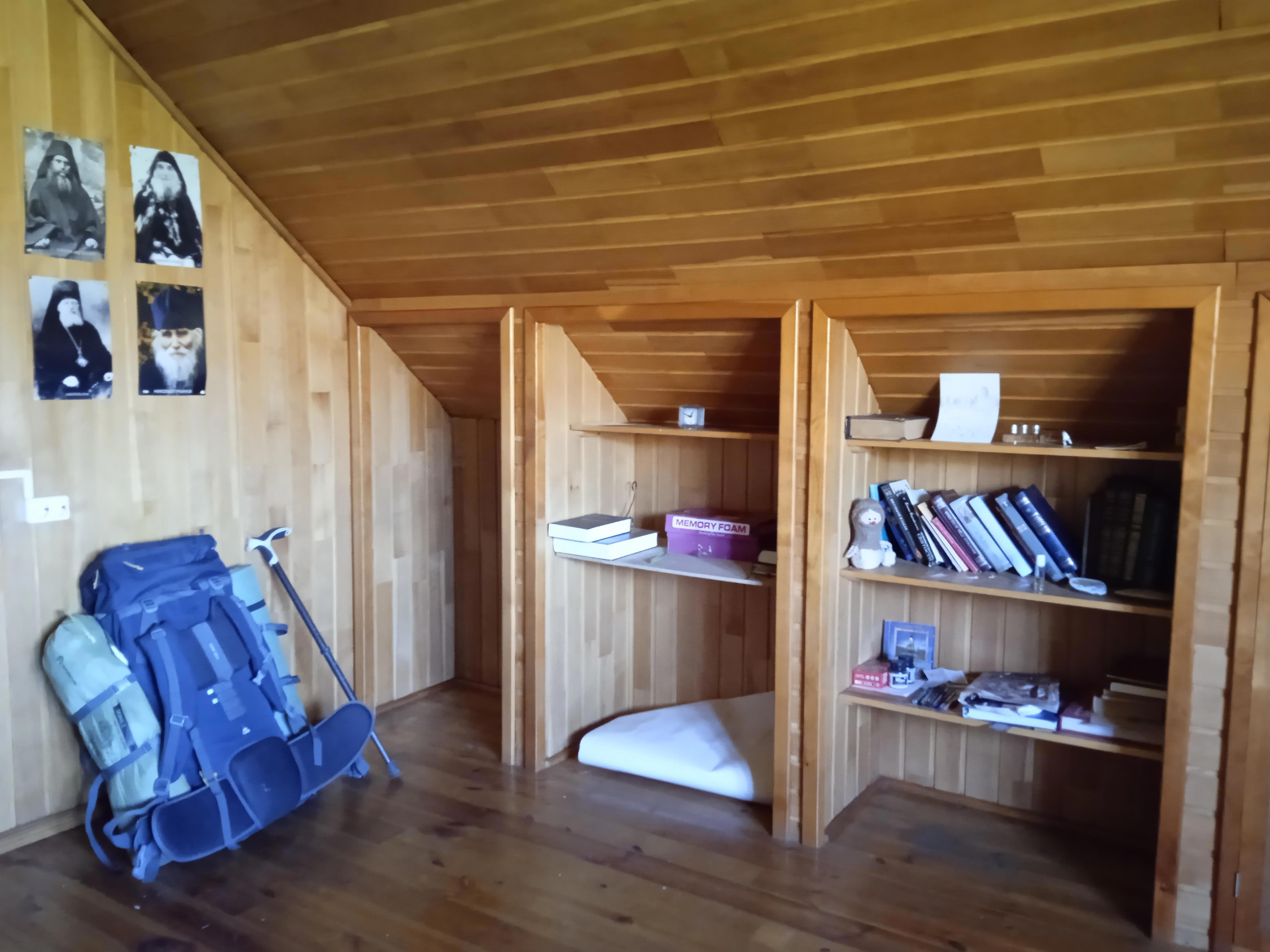 Продолжение: Келья, велосипед и тишина гор - Виктор Агеев-Полторжицкий