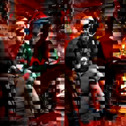 Автор и девушка в...