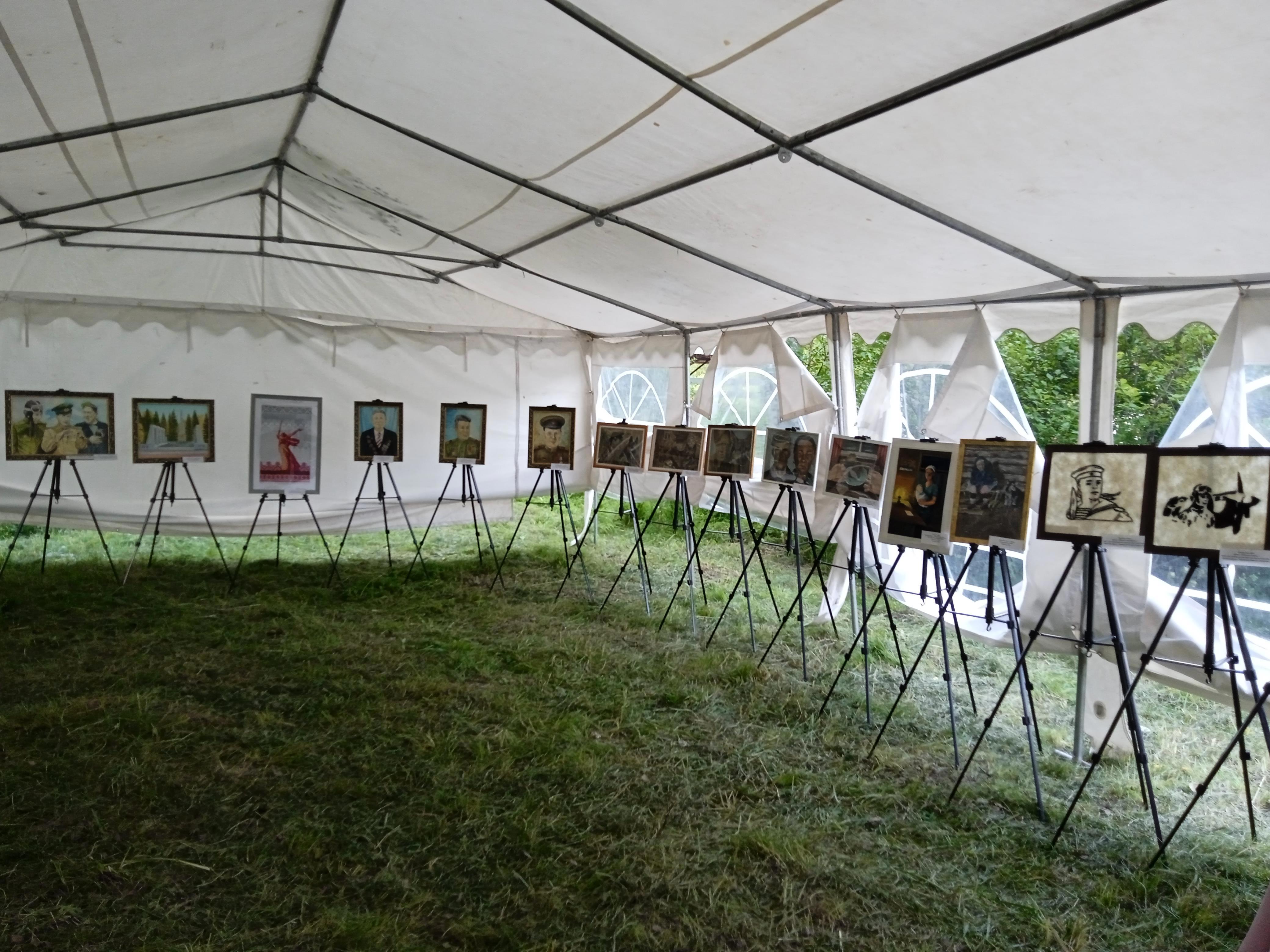 Тихие залы памяти: художественная летопись и фотовзгляд наследников - Виктор Агеев-Полторжицкий
