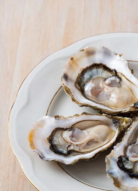 Обложка книги «Воланд у Канта. "Ведь говорил я ему тогда, за завтраком..."»