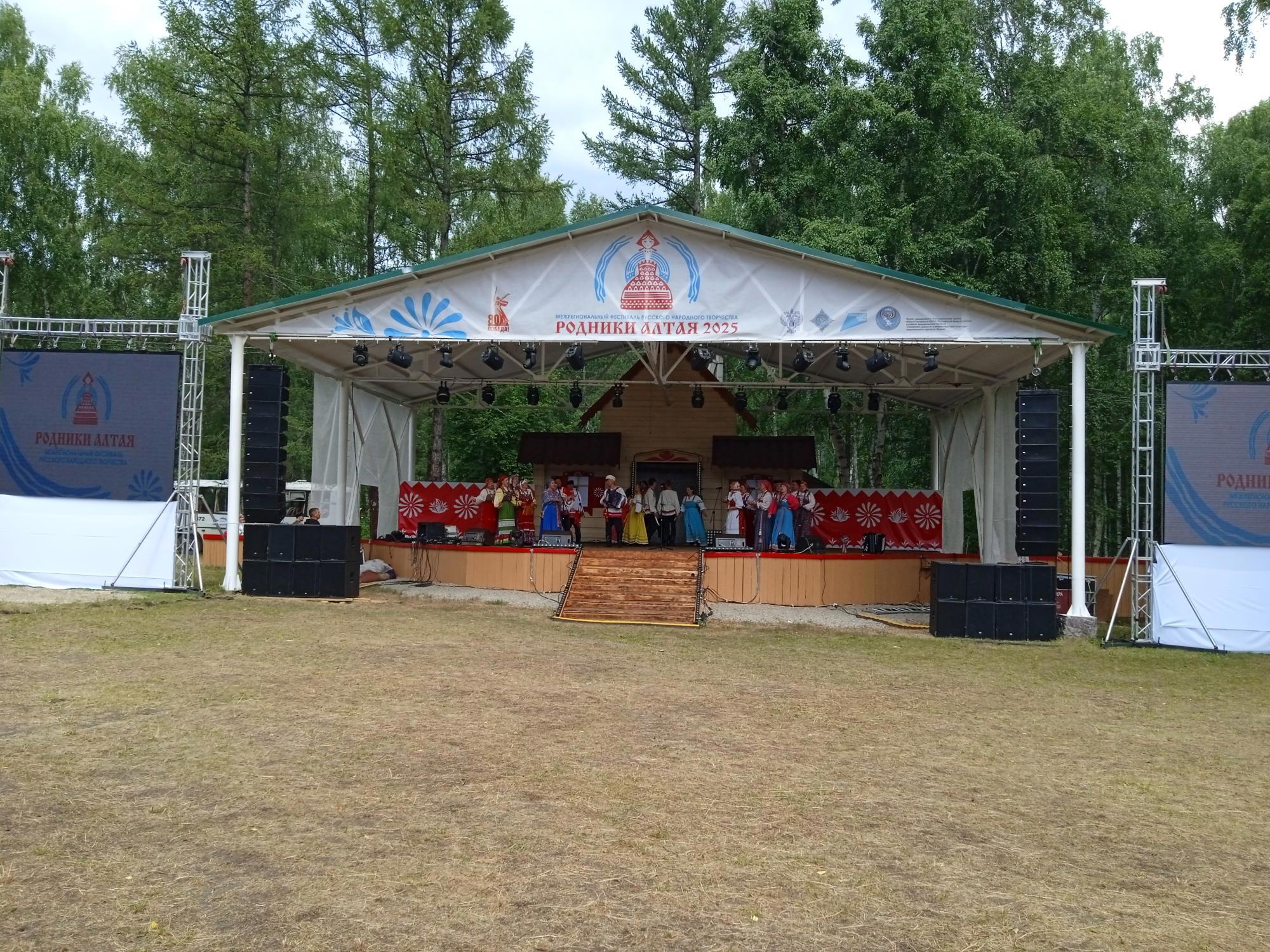 Заключительный аккорд: когда занавес падает, а память остается - Виктор Агеев-Полторжицкий