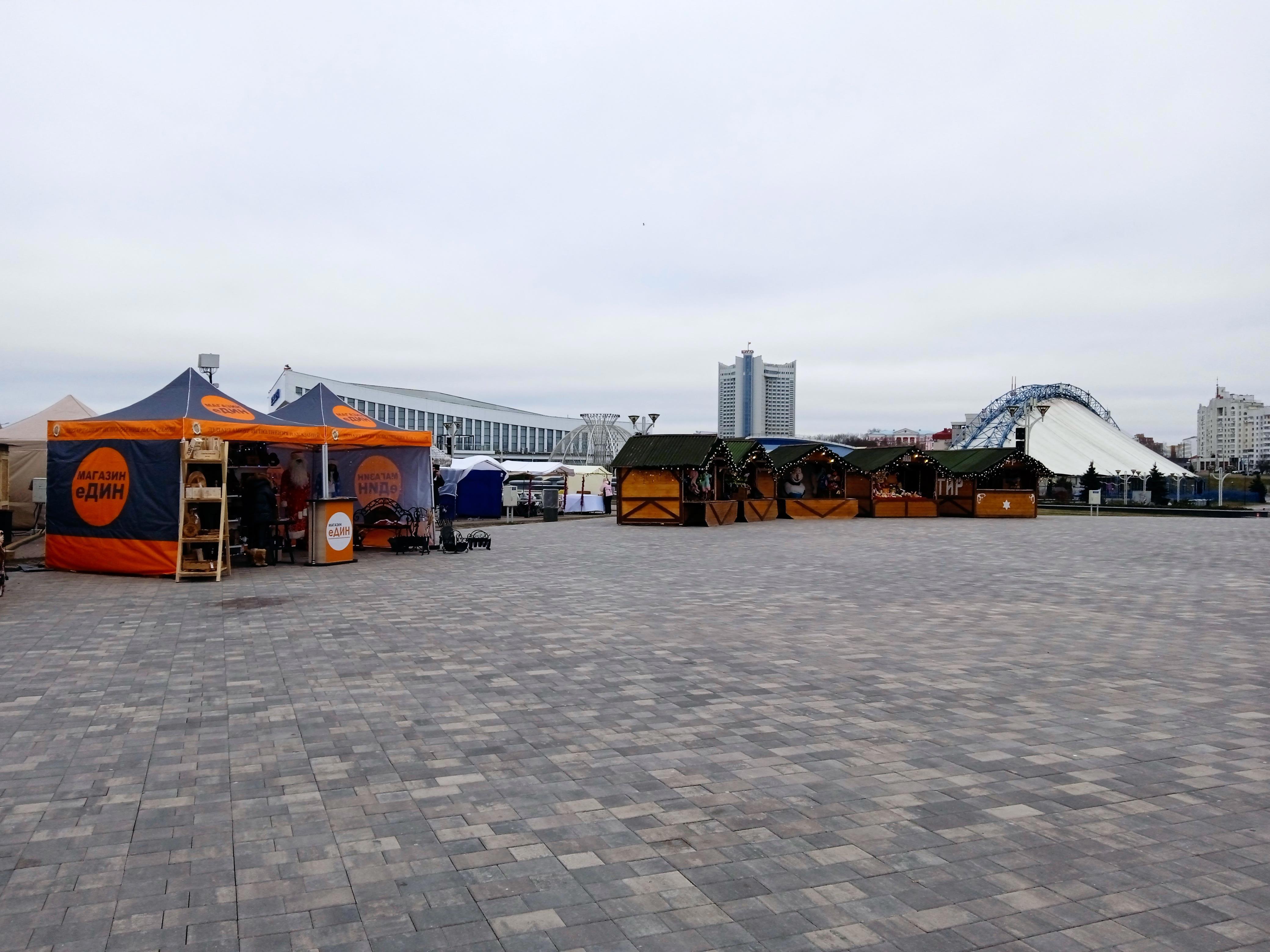 От собора к площади: как дух Рождества объединяет людей - Виктор Агеев-Полторжицкий