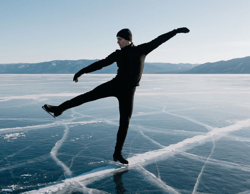 Автор арта и видео,...