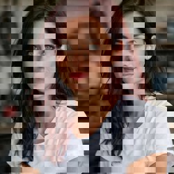 Лола Маркес