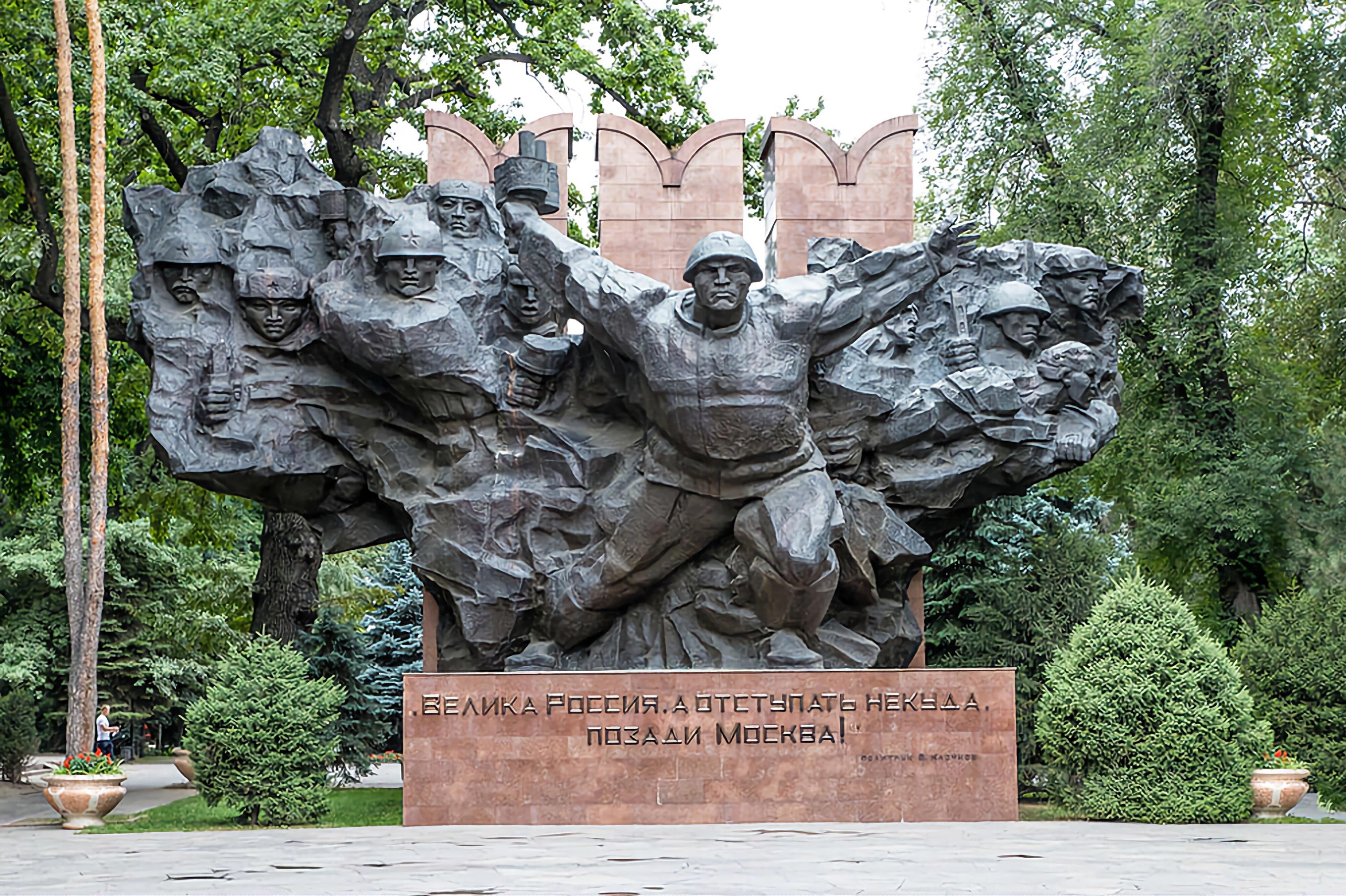 Между пушками и куполами: тишина памяти и высота духа в Алматы - Виктор Агеев-Полторжицкий