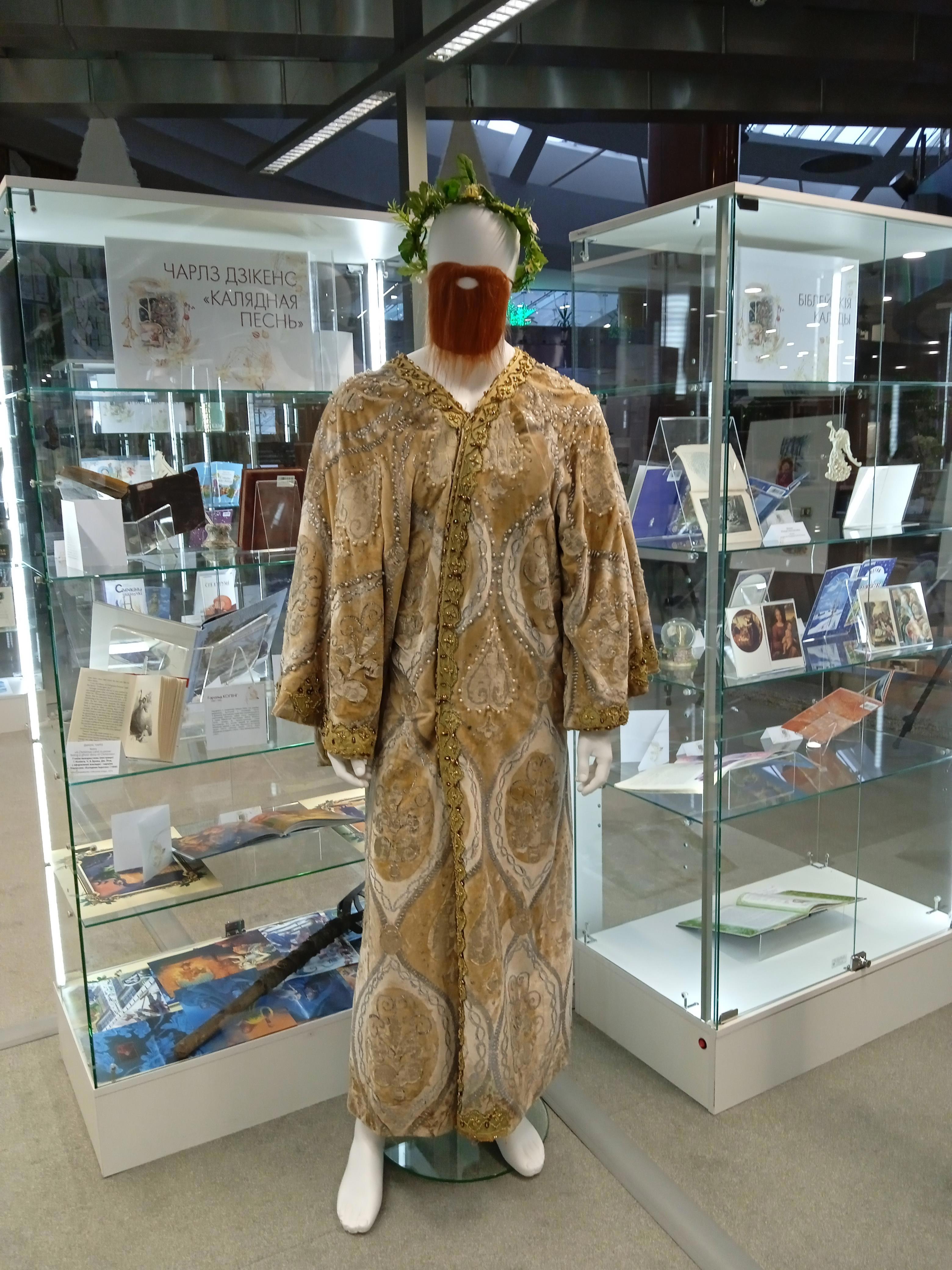 От волшебства ярмарок и огней — к тихой магии страниц: история праздника в книжной графике - Виктор Агеев-Полторжицкий