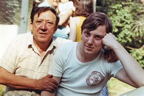 Обложка книги «Кто такой Никулица Максим Сарапул? Сын Юрия Никулина»