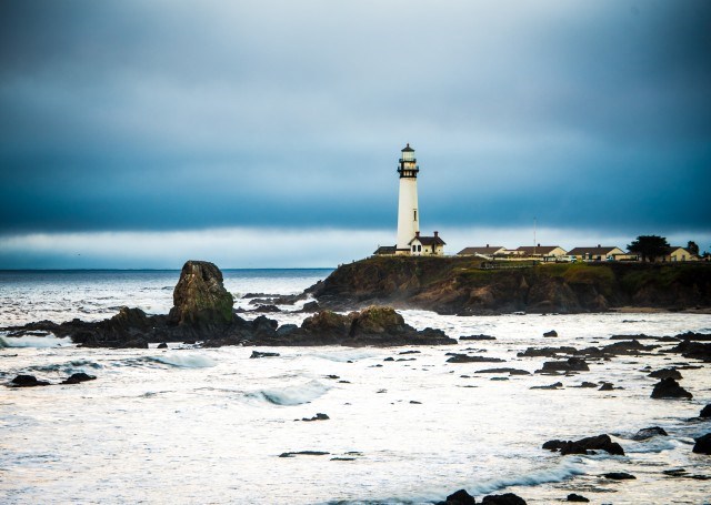 Обложка книги «Мой друг Вельзевул»