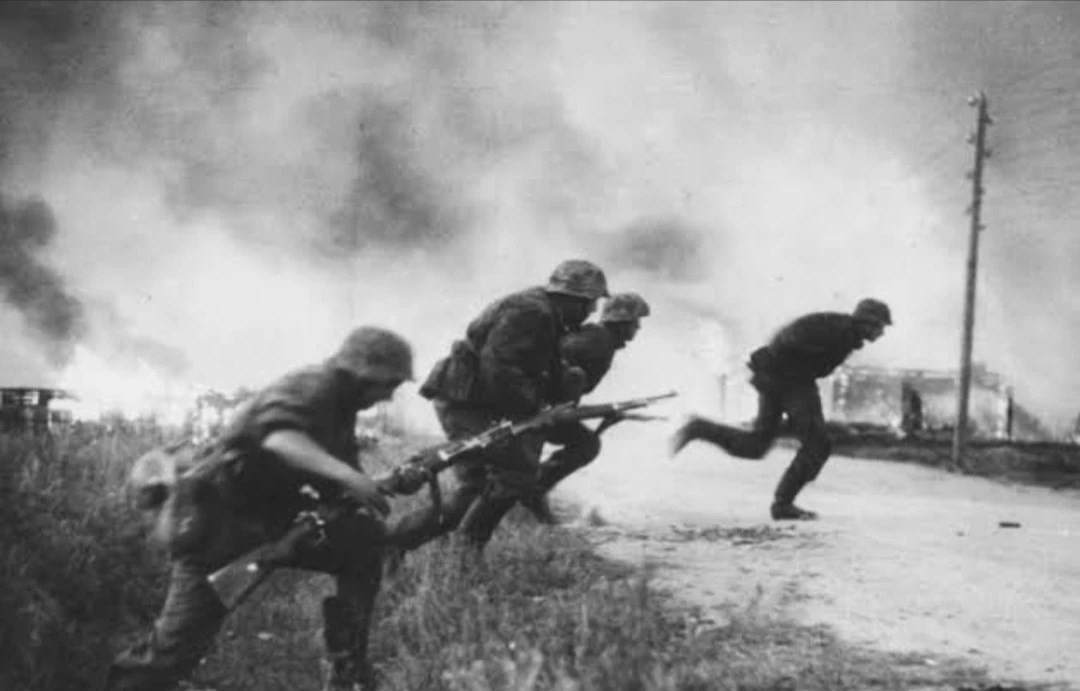 Обложка книги «война»