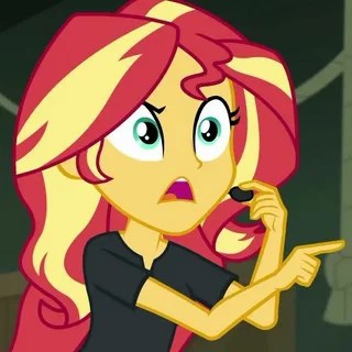 Обложка книги «Помогаем Сансет Шиммер подружится со всеми в школе»